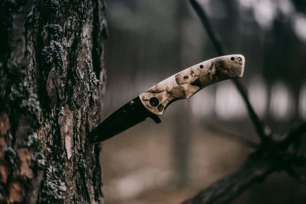 EDC Knife for camping and survival